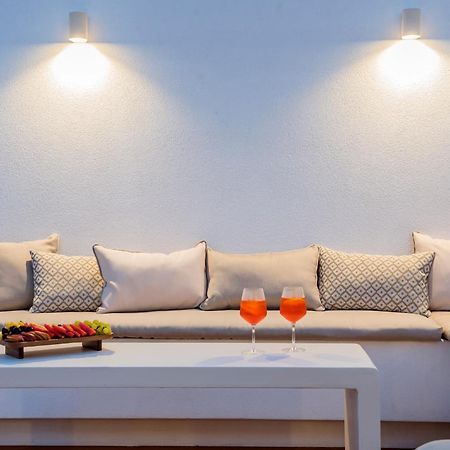 Anaya Suites Ermoupoli Buitenkant foto
