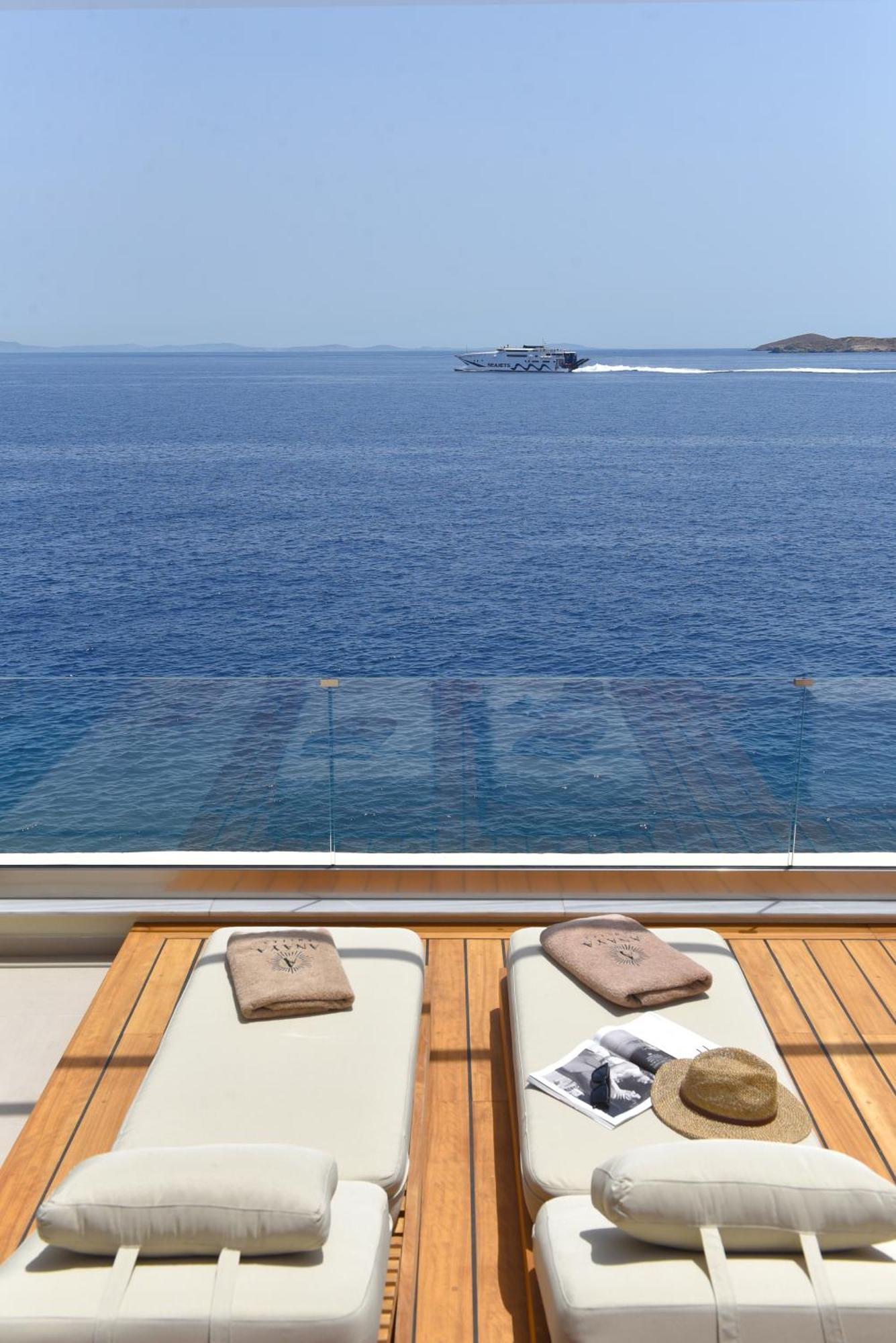 Anaya Suites Ermoupoli Buitenkant foto