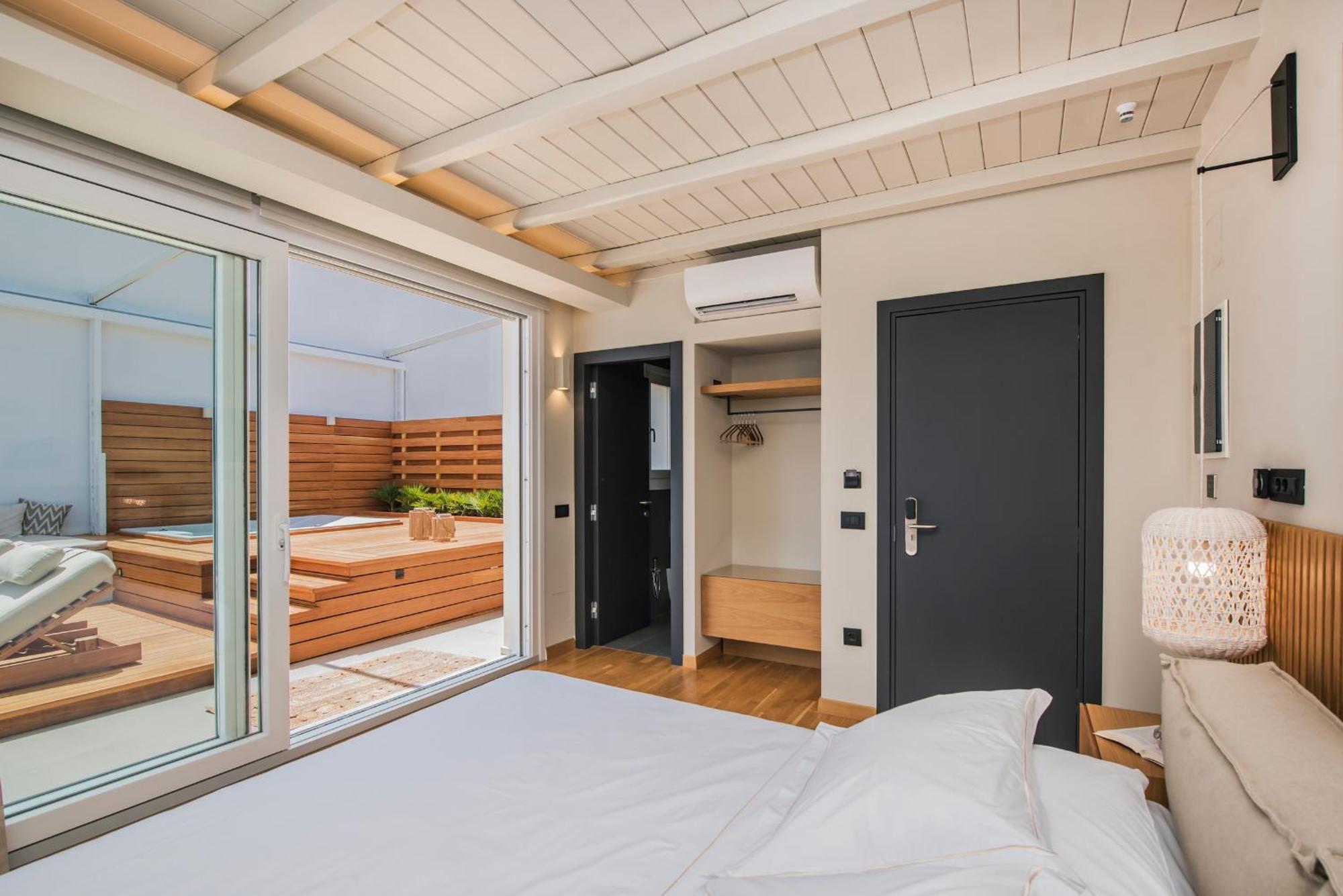 Anaya Suites Ermoupoli Buitenkant foto