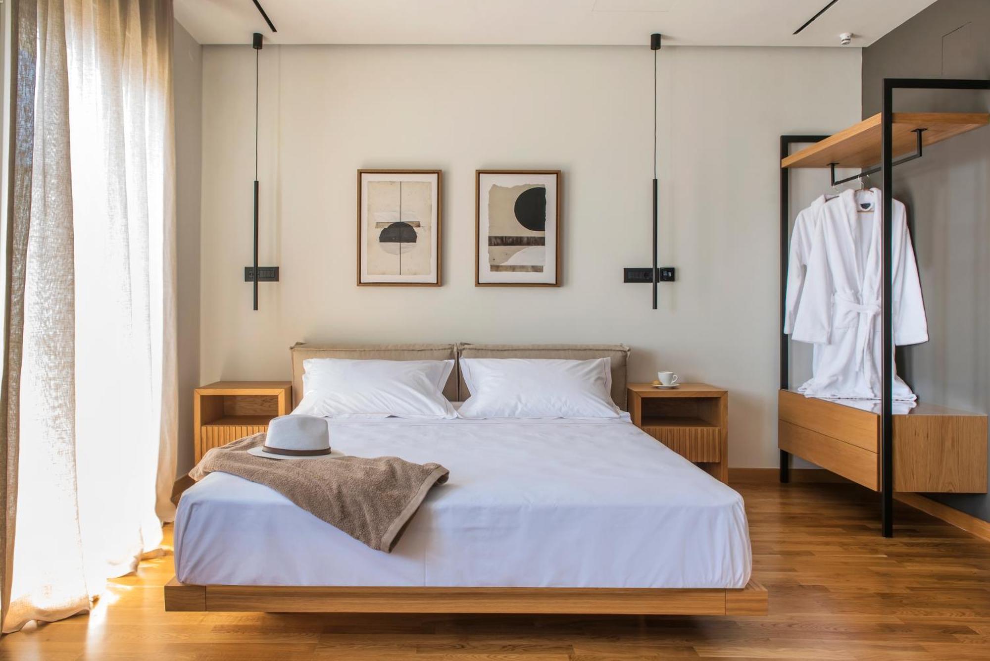 Anaya Suites Ermoupoli Buitenkant foto